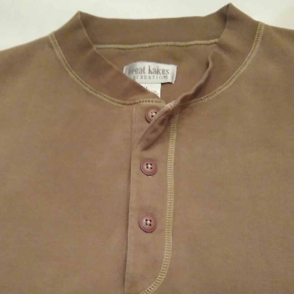 3 Button Sweatshirt - Picture 2 of 7